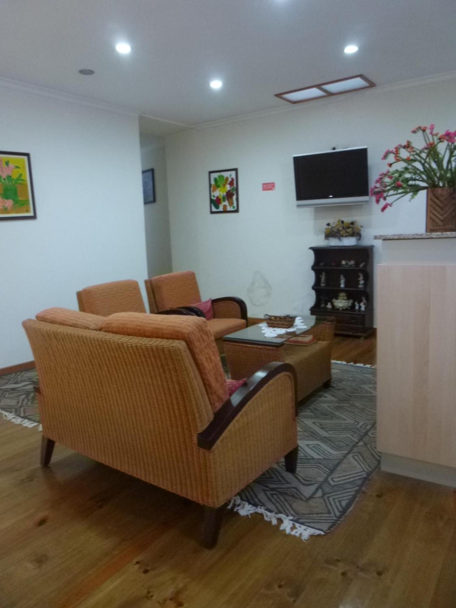 Residencialusobrasileira Hotel Leca da Palmeira Bagian luar foto